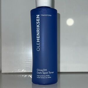 OleHenriksen Glow Dark Spot toner AHA